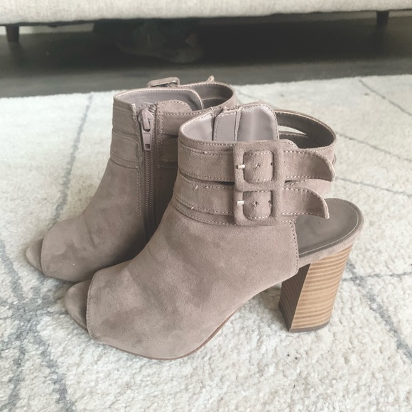 SOLD ❗️❗️❗️ - Picture 2 of 4